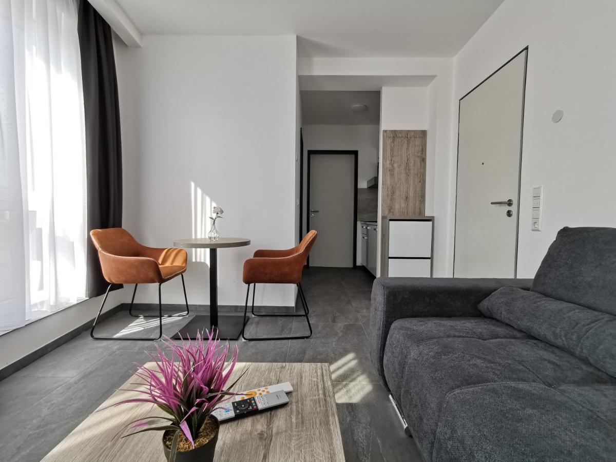 Hp Apartments Neu-Ulm Exterior photo