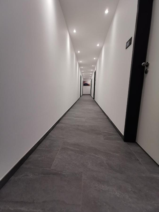 Hp Apartments Neu-Ulm Exterior photo